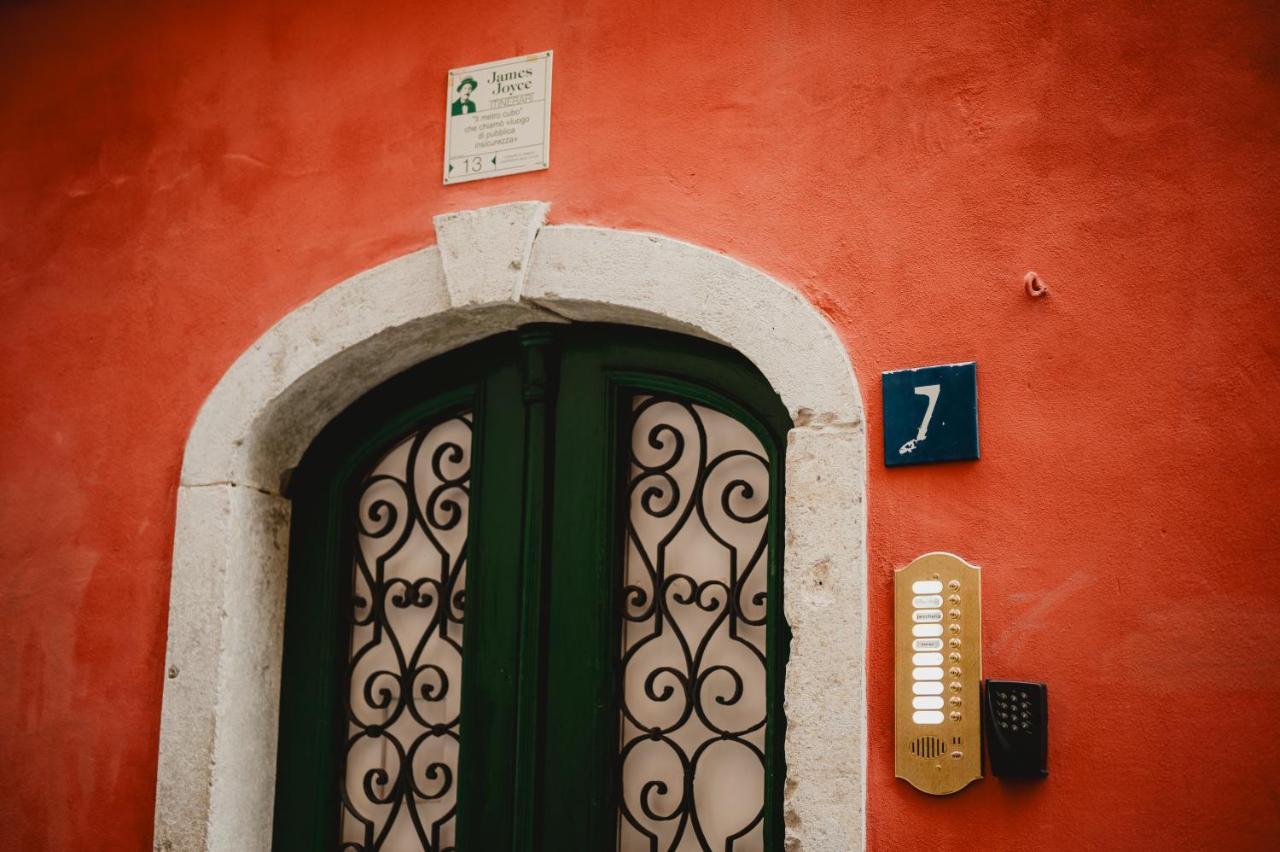 Monolocale Marino In Centro Storico Daire Trieste Dış mekan fotoğraf